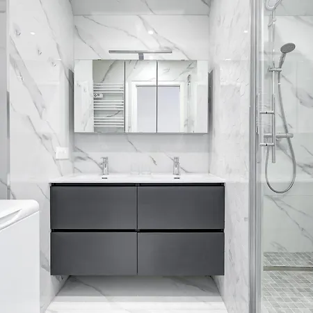 Apartment Au Coeur De Paris, Architecturale Et Elegante *